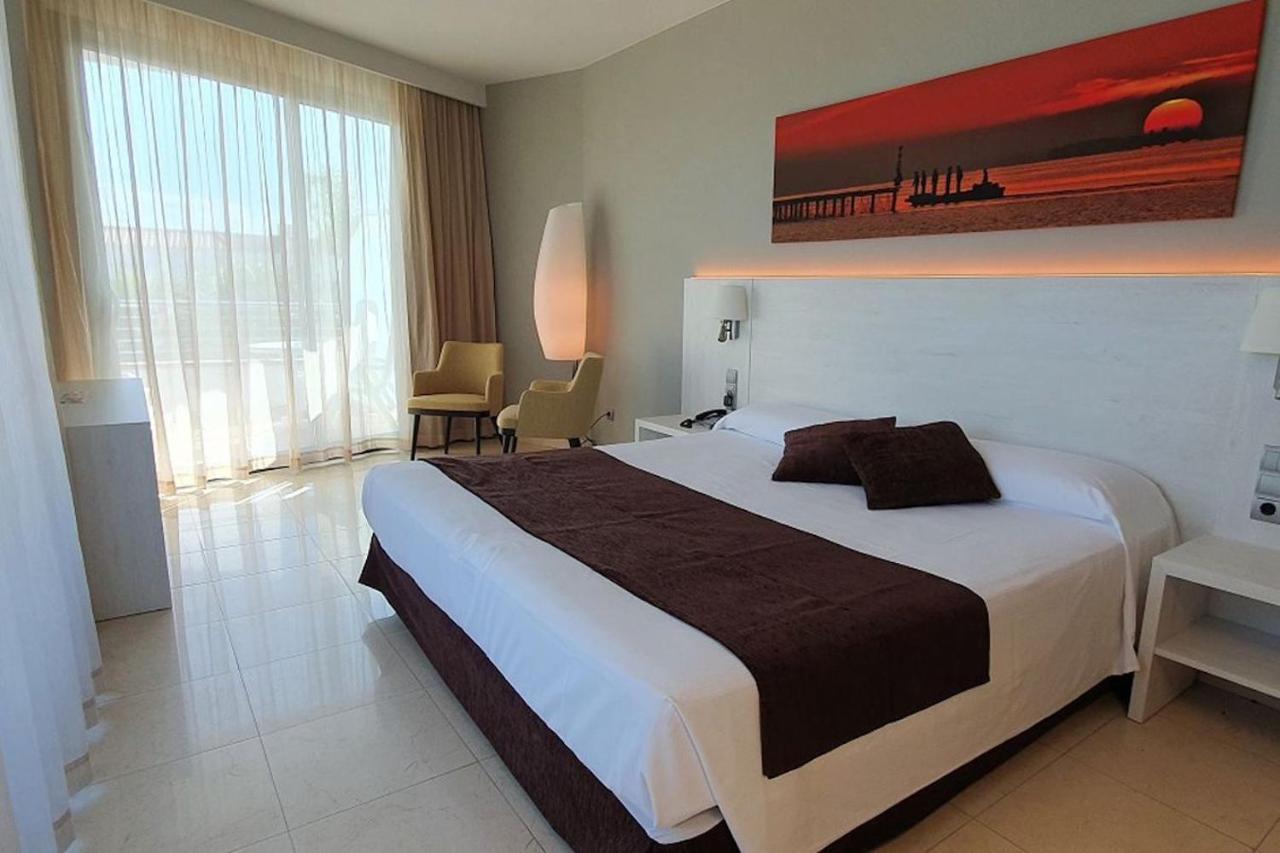 Hotel Miami Mar Sant Carlos de la Ràpita Kültér fotó